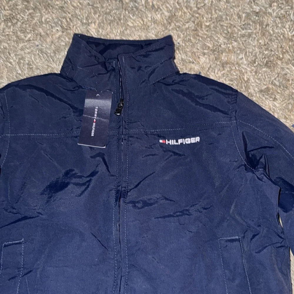 NWT Tommy Hilfiger lightweight jacket size S 6-7